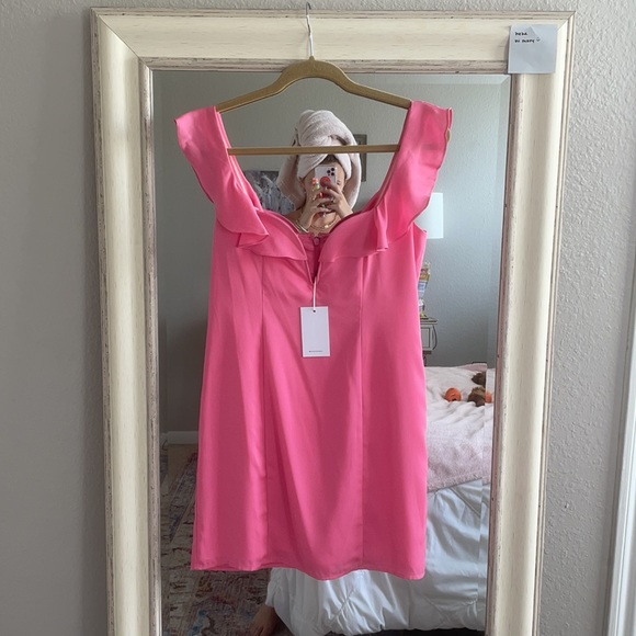 Lovers and Friends Bubble Gum Pink Dress Size M - Picture 3 of 10